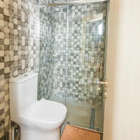 Marisa Napa Suites Ajía Nápa